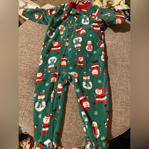Baby’s Xmas Onsie pjs - Picture 1 of 2